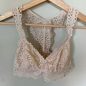 Lace Bralette in Cream